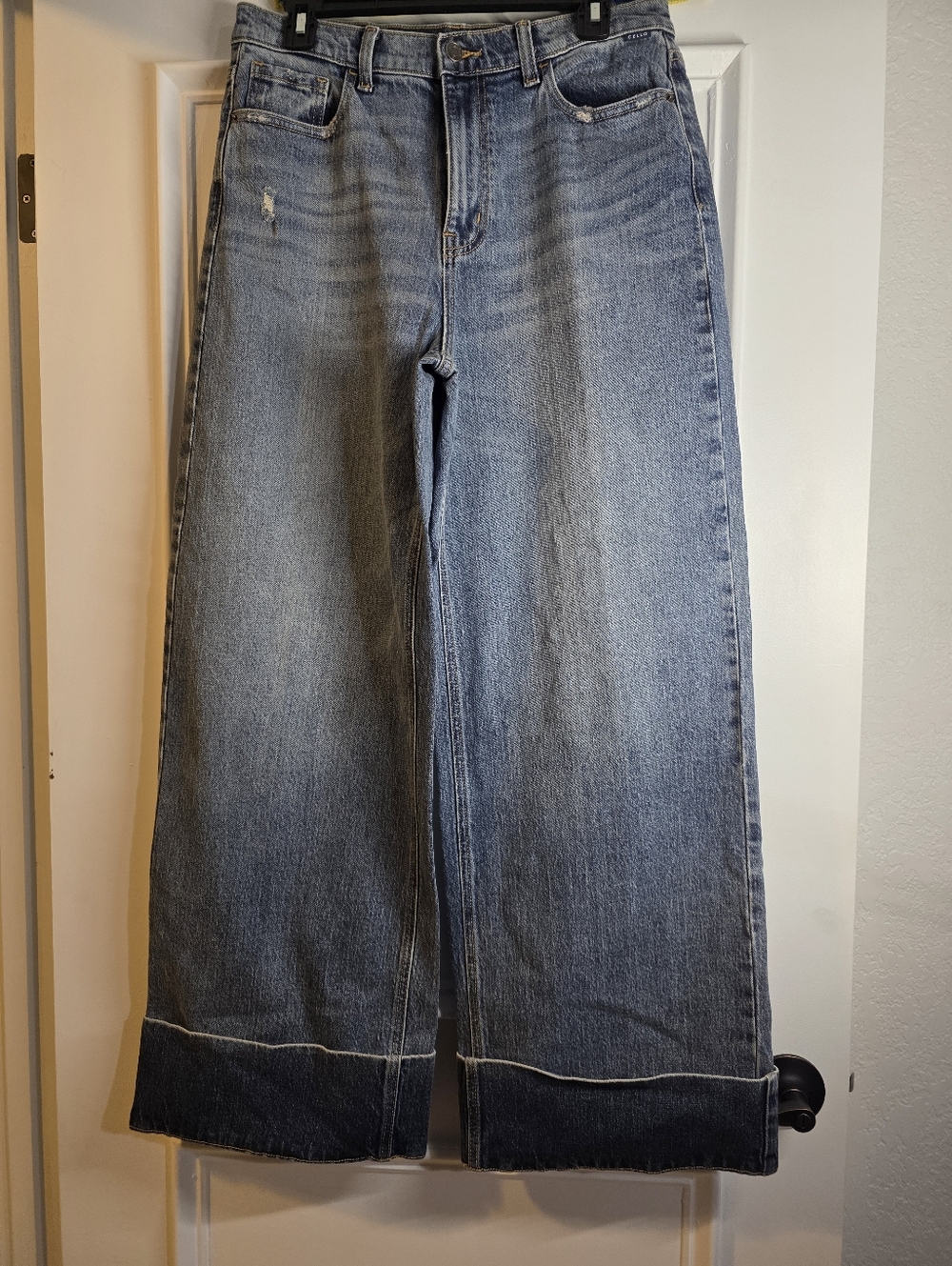 NWT Wide Leg Jeans SIZE 11